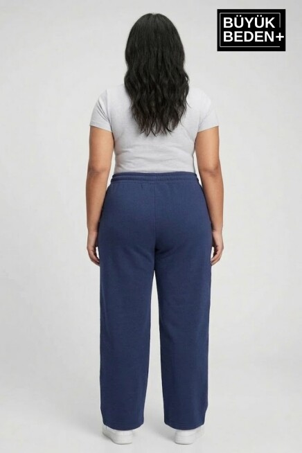 Kadın Büyük Beden Bol Paça  Yüksek Bel Lastikli Salaş Eşofman Altı SPR26BEA988