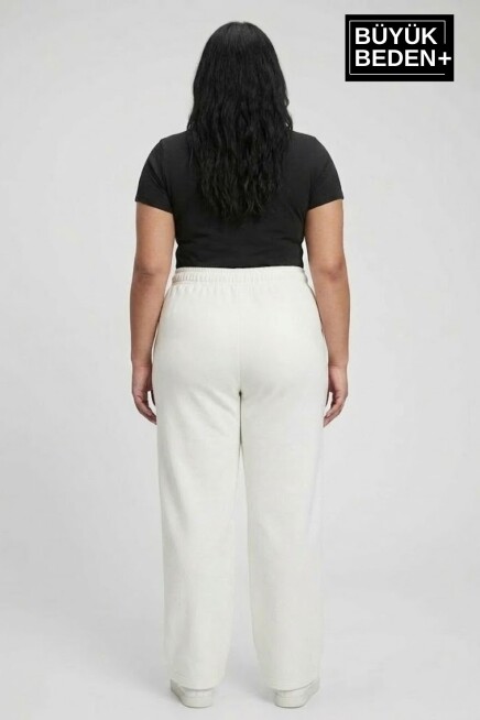 Kadın Büyük Beden Bol Paça  Yüksek Bel Lastikli Salaş Eşofman Altı SPR26BEA988