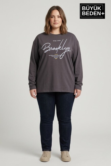 Kadın Büyük Beden El Yazılı Brooklyn Baskılı 2 İplik Bisiklet Yaka Tişört SPR26BTSK942-6
