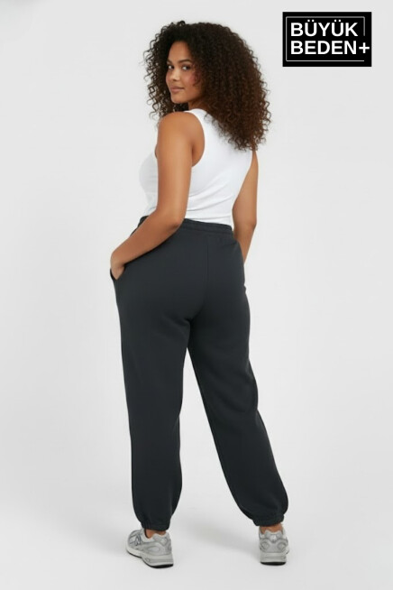 Kadın Büyük Beden New York Paça Lastikli Rahat Kesim Jogger İnce Eşofman Altı SPR26BEAK951-5