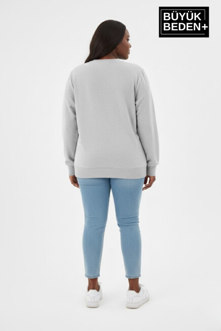 Kadın Büyük Beden Unified Collective Baskılı Bisiklet Yaka Sweatshirt SPR26BSWK956-10
